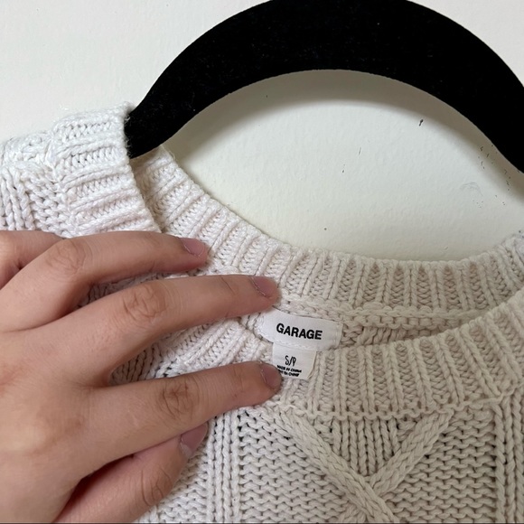 🖤 Garage Knit Crop Sweater - Picture 3 of 6